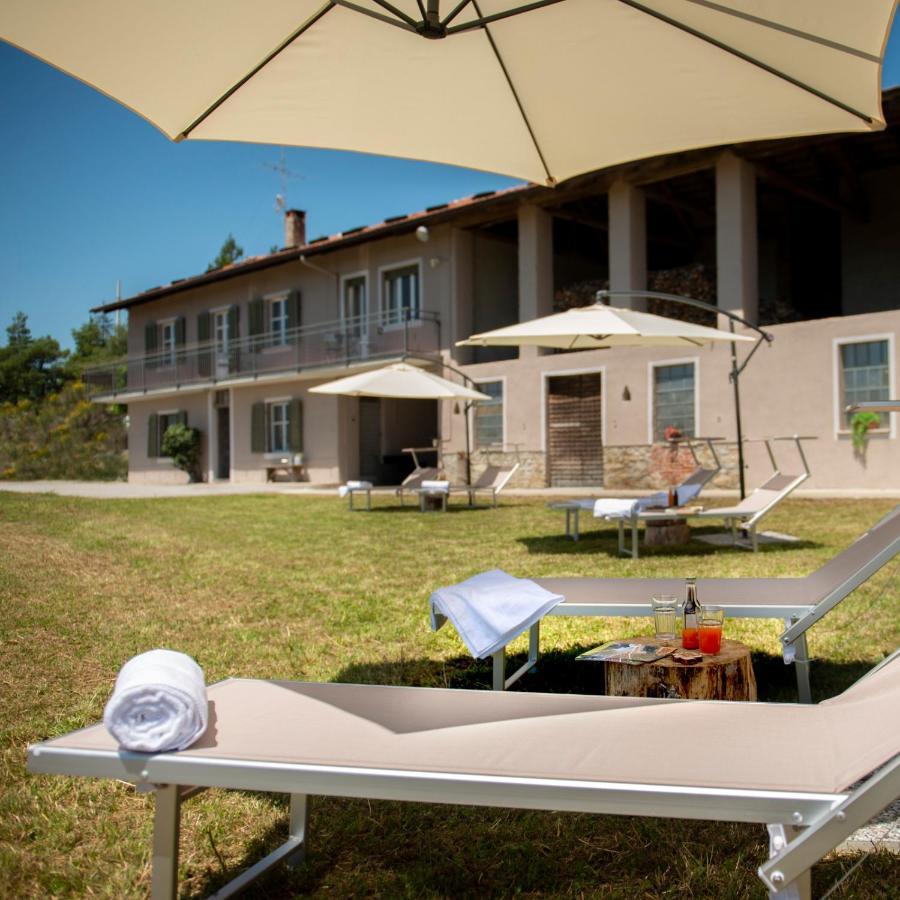 Cascina Brichat Alta Langa Serravalle delle Langhe Exteriör bild