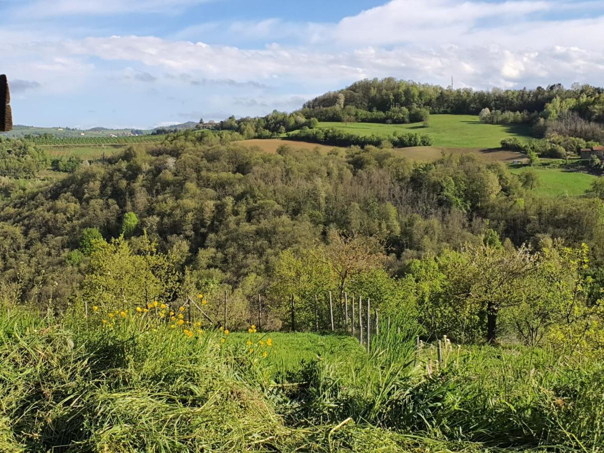 Cascina Brichat Alta Langa Serravalle delle Langhe Exteriör bild